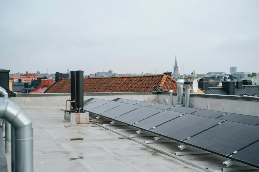 installation av solcellspaneler och solf ngare p s dermalm stockholm